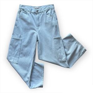 Levi’s High Waisted Wide Leg Cropped Cargo Pockets Jeans Women’s Size 28